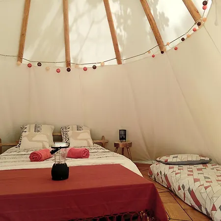 Роскошный шатер Le Tipi A Marie, Deconnectez- Vous !!!